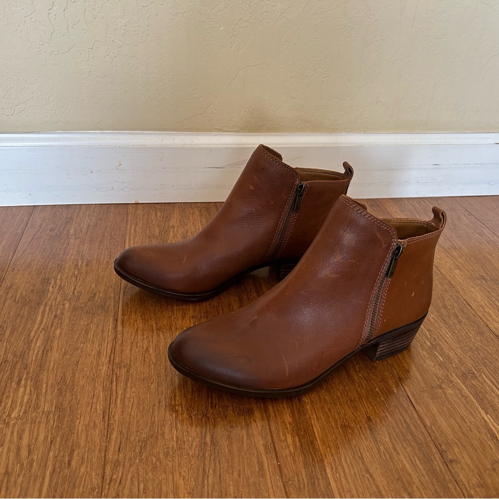 Lucky Brand Basel Ankle Booties in faux distressed Toffee Leather color Sz 9.5 - Picture 5 of 13